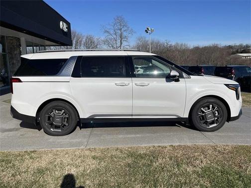 2026 Kia Carnival SX