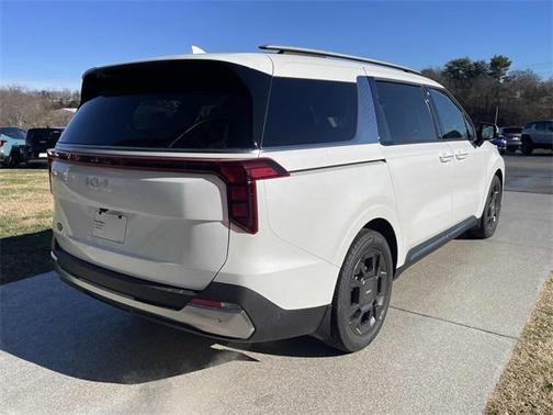 2026 Kia Carnival SX
