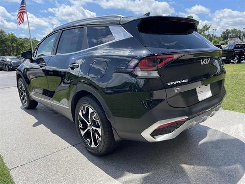 2025 Kia Sportage Hybrid EX