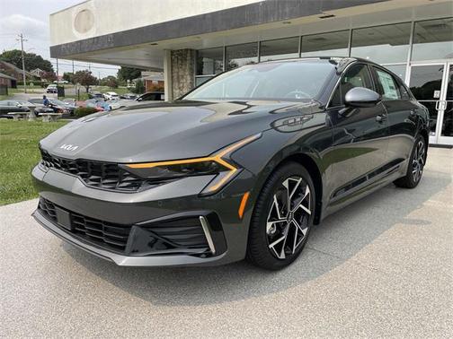 2025 Kia K5 EX