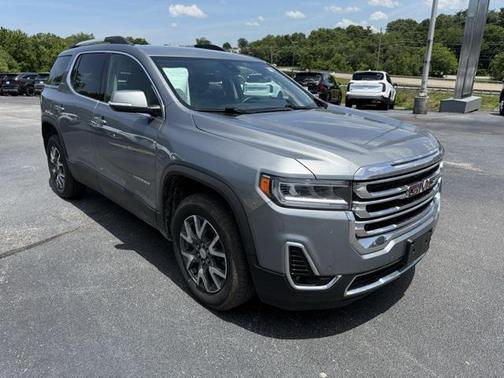 2023 GMC Acadia AWD SLT