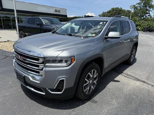 2023 GMC Acadia AWD SLT