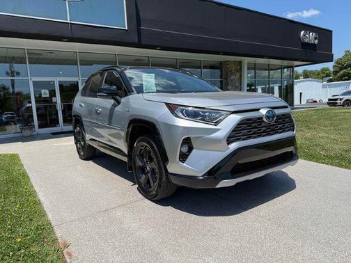 Silver Sky Metallic/Midnight Black Metallic 2021 Toyota RAV4 Hybrid SE