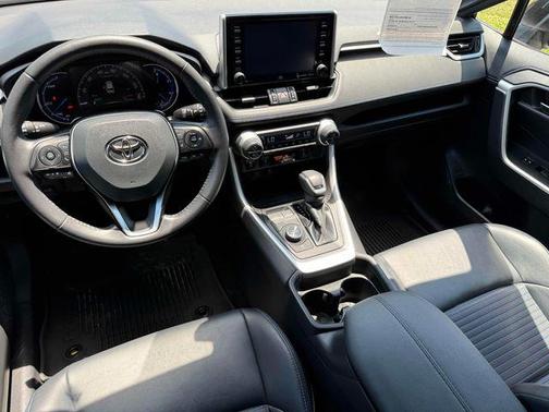 Silver Sky Metallic/Midnight Black Metallic 2021 Toyota RAV4 Hybrid SE