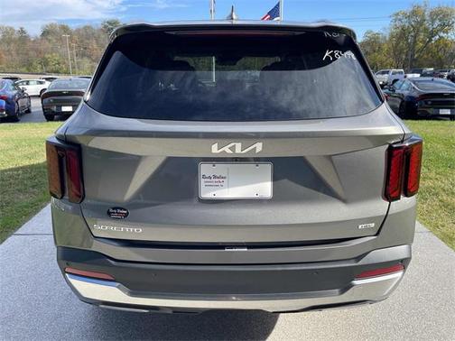 2026 Kia Sorento Hybrid EX