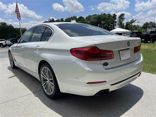 2020 BMW 540 540i