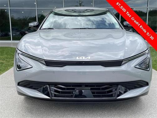 2025 Kia EV6 Wind