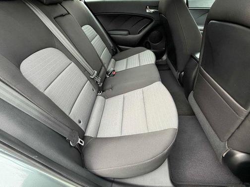 Graphite Steel Metallic 2016 Kia Forte LX