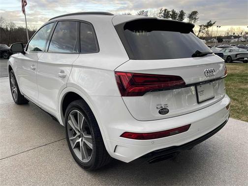 2025 Audi Q5 45 S line Premium