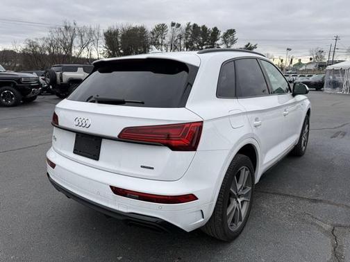 2025 Audi Q5 45 S line Premium