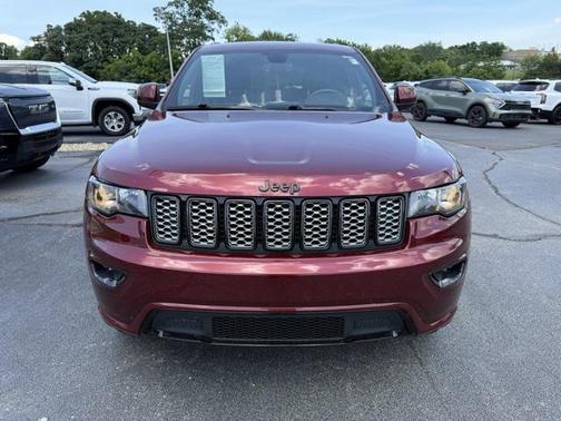 2020 Jeep Grand Cherokee Altitude