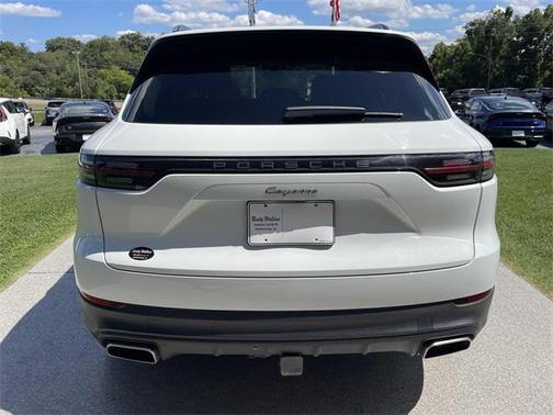 2023 Porsche Cayenne 
