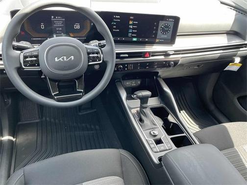 2025 Kia Sorento LX
