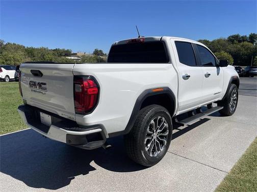 2023 GMC Canyon Denali