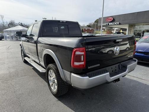 2021 RAM 2500 Laramie Crew Cab 4x4 6'4' Box