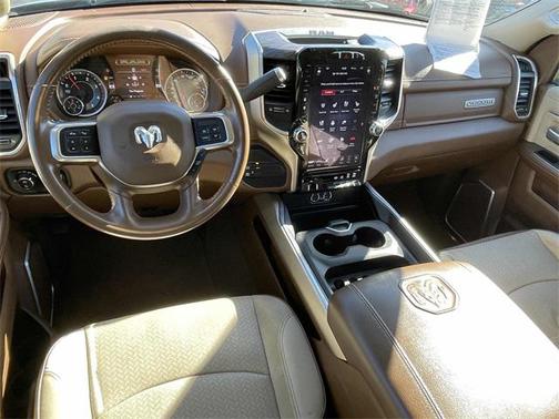 2021 RAM 2500 Laramie Crew Cab 4x4 6'4' Box