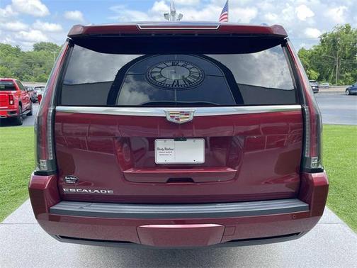 2017 Cadillac Escalade ESV Luxury