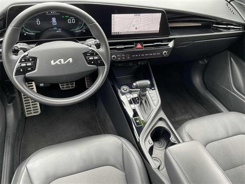 2023 Kia Niro Touring