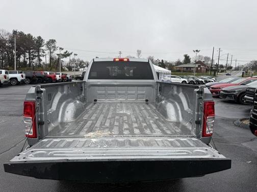 2024 RAM 3500 Big Horn Crew Cab 4x4 8' Box