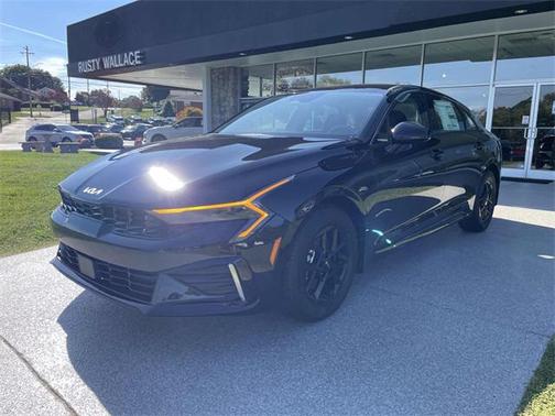 2026 Kia K5 LXS