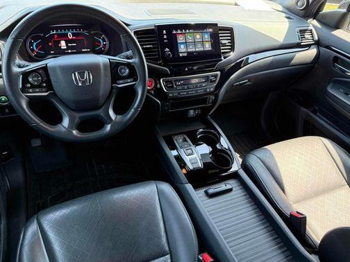 2021 Honda Passport AWD Touring