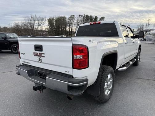 2019 GMC Sierra 2500 SLT