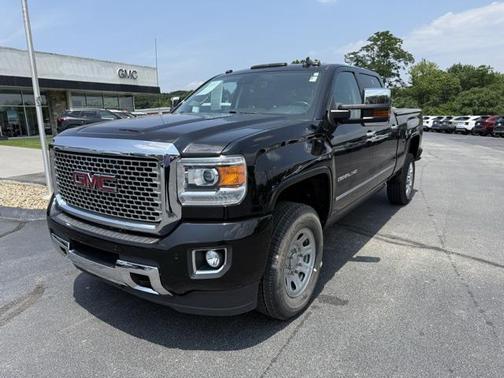 2016 GMC Sierra 2500 Denali
