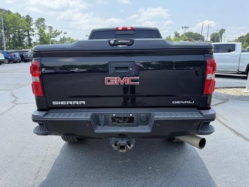 2016 GMC Sierra 2500 Denali