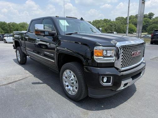 2016 GMC Sierra 2500 Denali