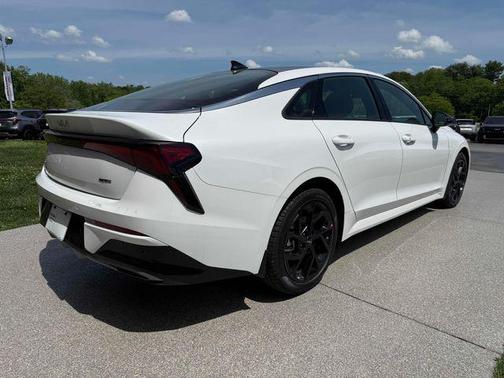 Snow White Pearl 2026 Kia K5 GT-Line FWD