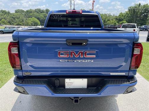 2025 GMC Canyon Elevation