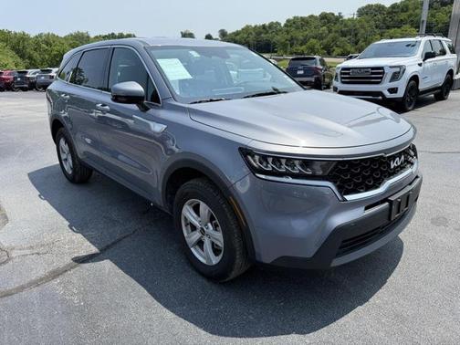 2023 Kia Sorento LX