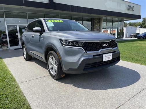 2023 Kia Sorento LX