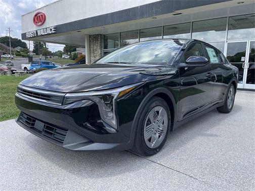 2025 Kia K4 LX