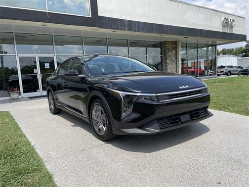 2025 Kia K4 LX