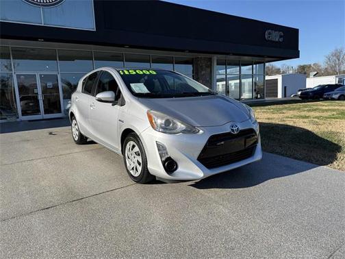 2015 Toyota Prius c One