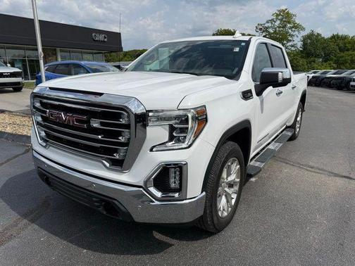 Summit White 2022 GMC Sierra 1500 SLT