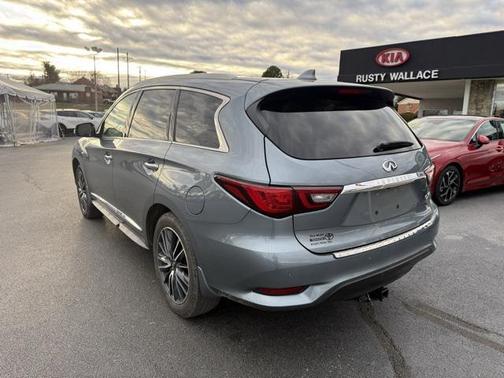 2018 INFINITI QX60 Base