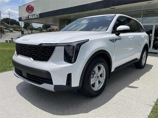 2025 Kia Sorento LX