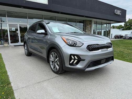 Steel Gray 2022 Kia Niro Touring SE