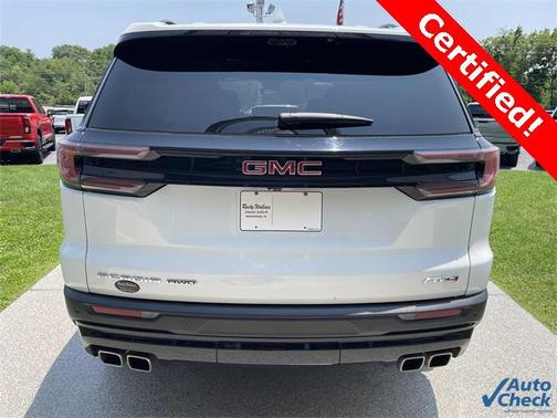 2024 GMC Acadia AWD AT4