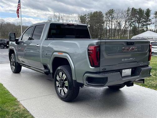 2024 GMC Sierra 2500 Denali