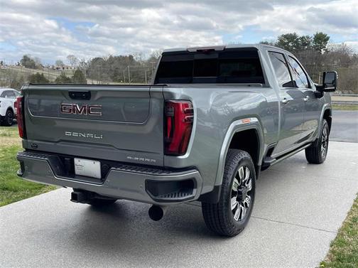 2024 GMC Sierra 2500 Denali