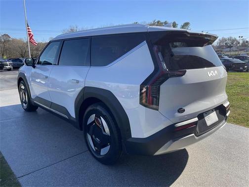 2026 Kia EV9 Wind