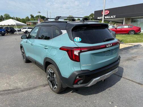 Pluton Blue/Black Roof 2024 Kia Seltos SX Turbo