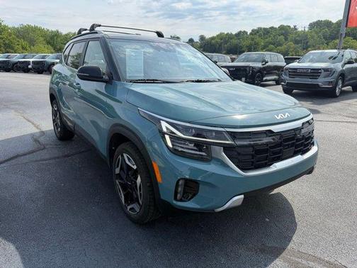 Pluton Blue/Black Roof 2024 Kia Seltos SX Turbo
