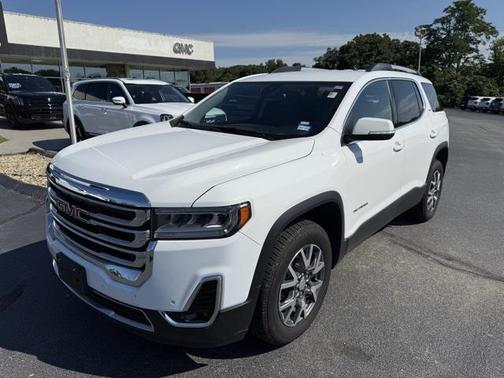 2023 GMC Acadia FWD SLT