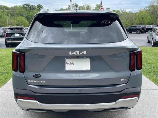 2025 Kia Sorento EX