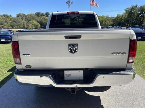 2021 RAM 1500 Classic SLT