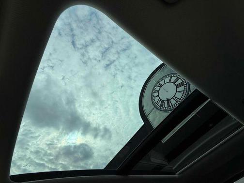 Ivory Silver 2026 Kia Sorento EX